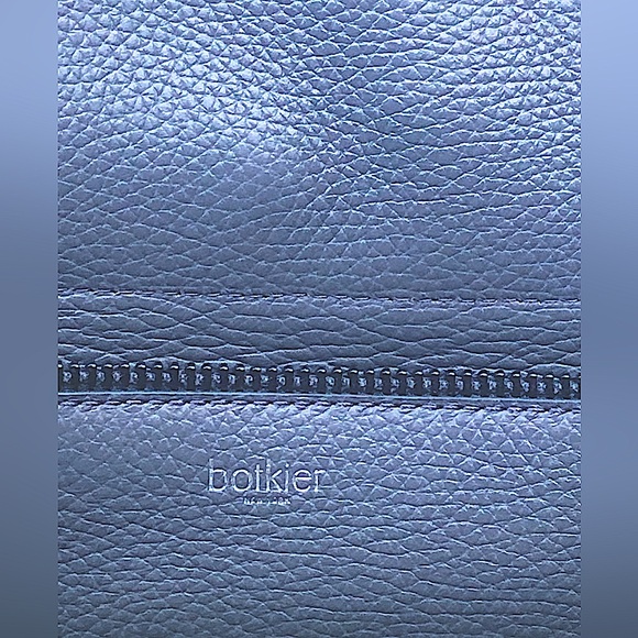 Botkier New York Soho Tote, Magnetic Clasp , Zipper Detail,Gray Leather - Picture 2 of 14